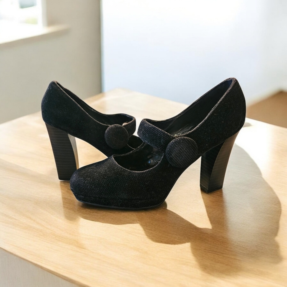 Black Mary Jane Women's Heels - Picture 2 of 9